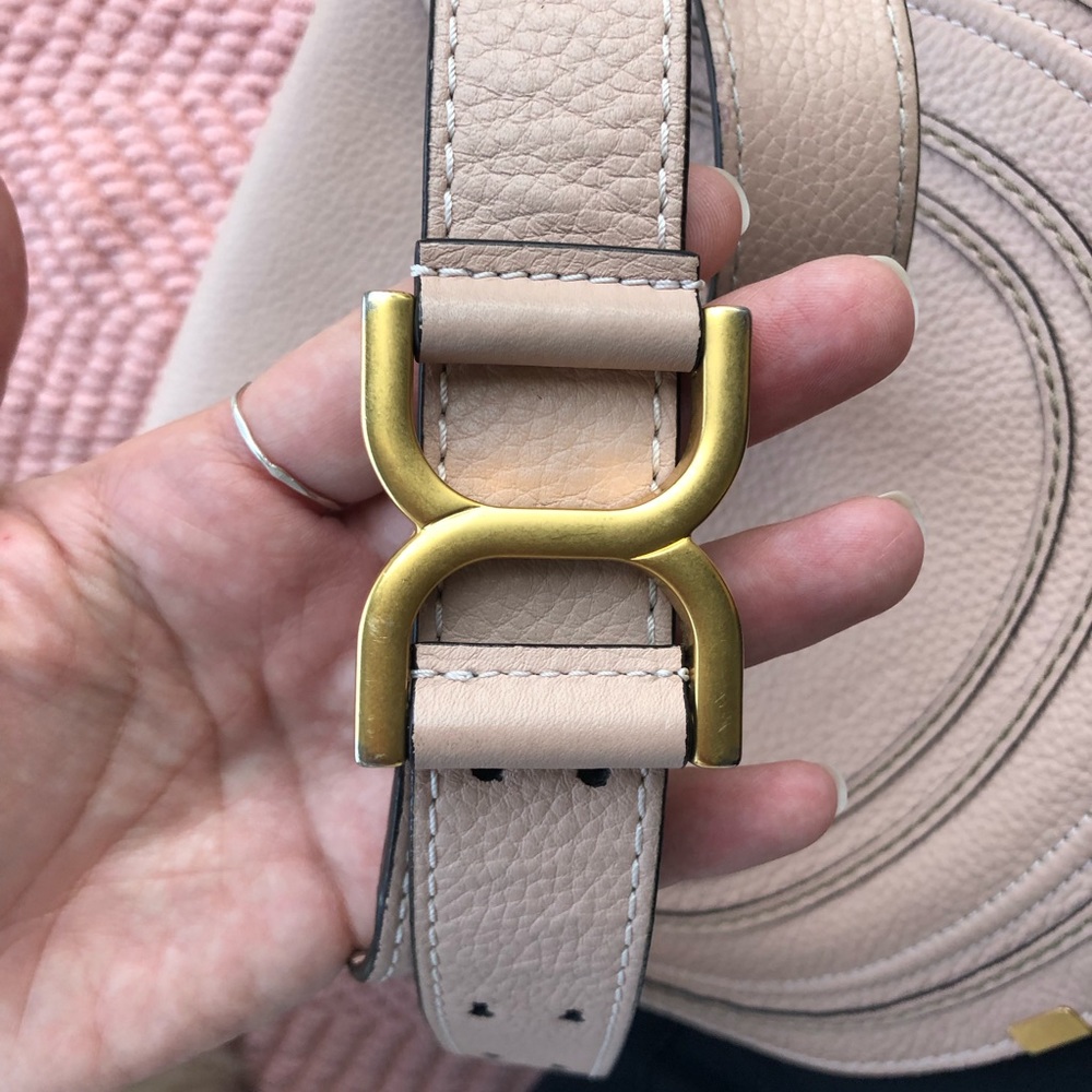 CHLOÉ
Medium Marcie Leather Crossbody Saddle Bag - Picture 9 of 12